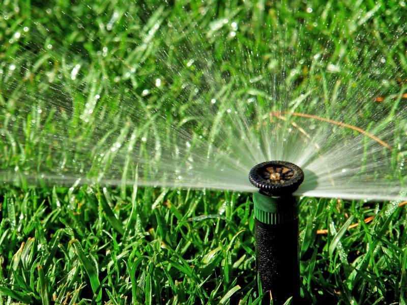 Embracing Convenience: The‍ Benefits of⁣ Pop-Up Sprinklers for⁤ Your Lawn